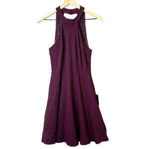 Lulus Purple Lace Halter Fit and Flare Dress‎ Womens Size Medium NWT Formal